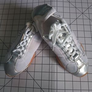 Designer tennis shoe by Bebe 👟